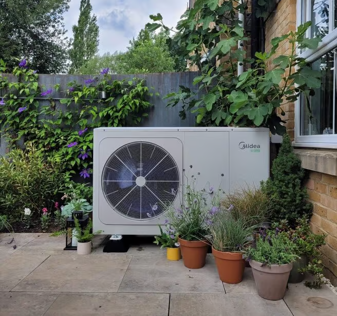 Air source heat pump